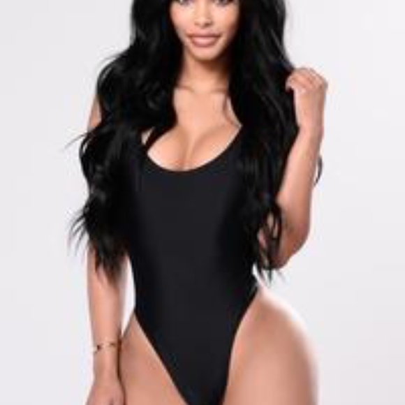 High-cut One Piece